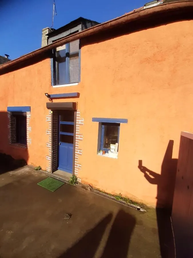 Vila Moulin De Saint Maudez Coetmieux 0*,  Francie